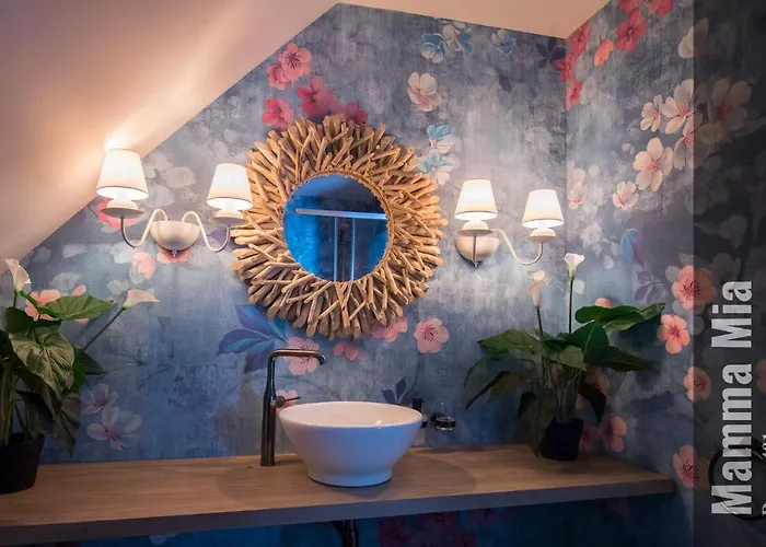 アパートホテル The Henry Self Check-in 3*