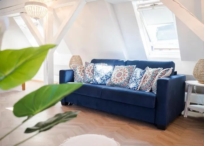 The Henry Self Check-in 3*