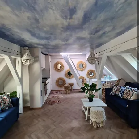 The Henry Self Check-in