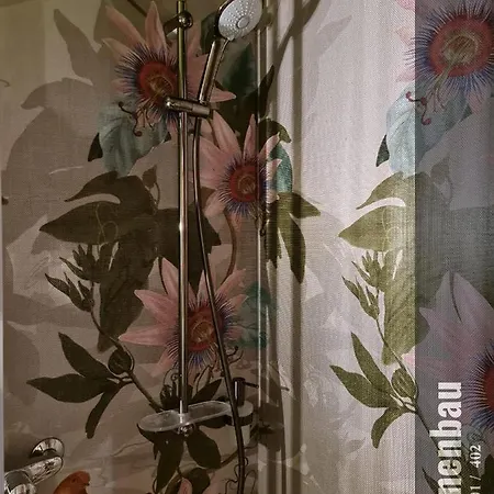 The Henry Self Check-in Zurich