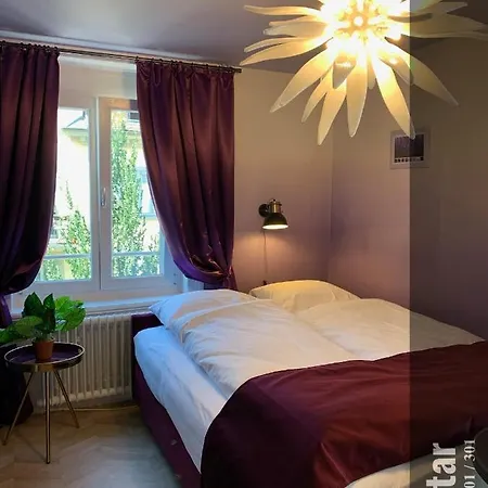 The Henry Self Check-in