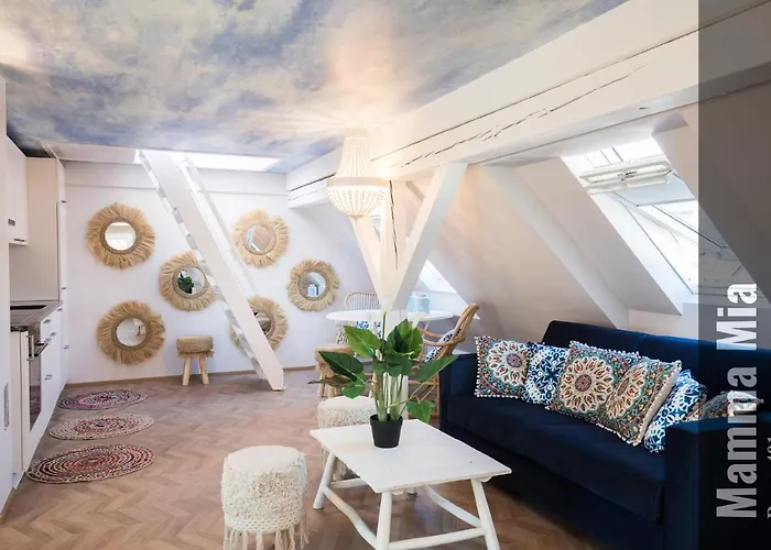 The Henry Self Check-in 아파트호텔