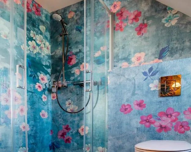 The Henry Self Check-in 취리히