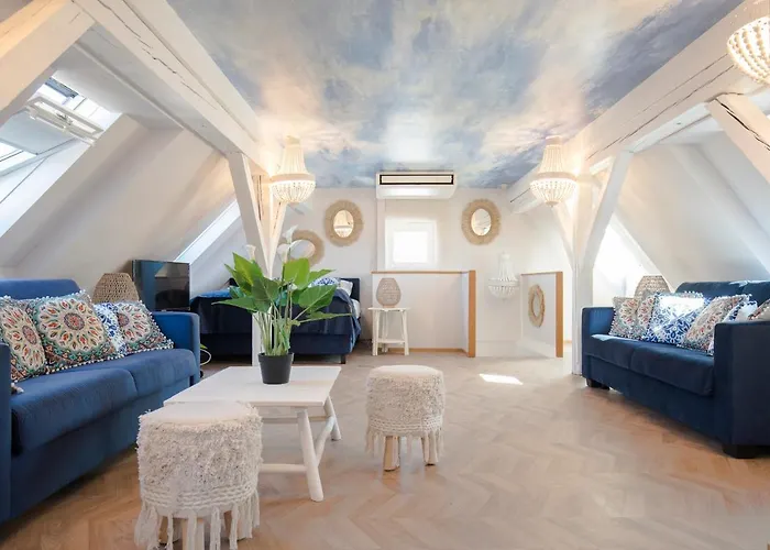 The Henry Self Check-in 3*