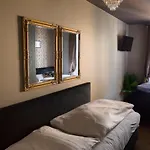 The Henry Self Check-in Aparthotel Zurigo