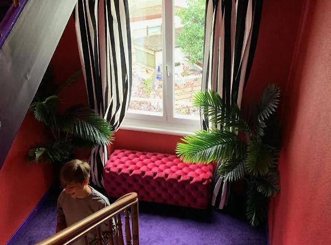 The Henry Self Check-in Aparthotel Zurich