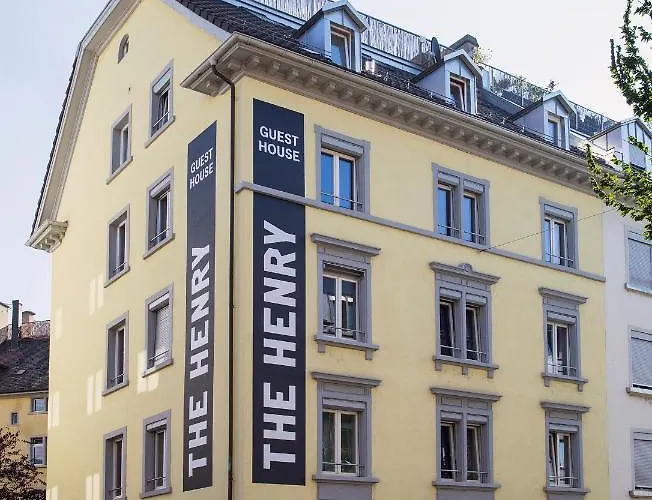 The Henry Self Check-in Zurich