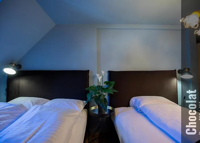 The Henry Self Check-in