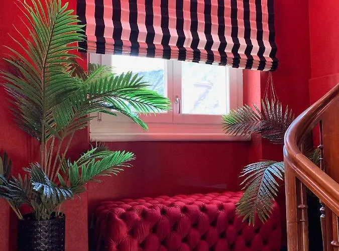 The Henry Self Check-in Zürich